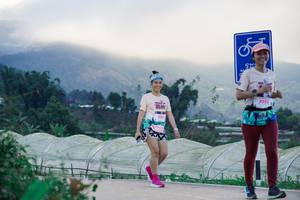 BIB: 250, 8252
                            <button type="button" onclick="openModal(18897954)" class="btn btn-primary btn-sm float-right btn-popup" data-toggle="modal" data-target=".modal-high-quality">
                        <i class="fas fa-shopping-cart"></i> Add to Cart
                    </button>
                                            <button type="button" onclick="isThisMe(18897954, true)" class="btn btn-success btn-sm float-right btn-popup btn-isme hidden" data-toggle="tooltip" data-placement="bottom" title="นี่คือรูปของคุณใช่ไหม คลิกที่นี่เพื่อเอาเข้าอัลบั้ม">
                        <i class="fas fa-plus"></i> Add to album
                    </button>
                    <button type="button" onclick="isThisMe(18897954, false)" class="btn btn-warning btn-sm float-right btn-popup btn-isnotme hidden">
                        <i class="fas fa-ban"></i> Remove from album
                    </button>